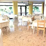 Szálloda Lux Cesenatico