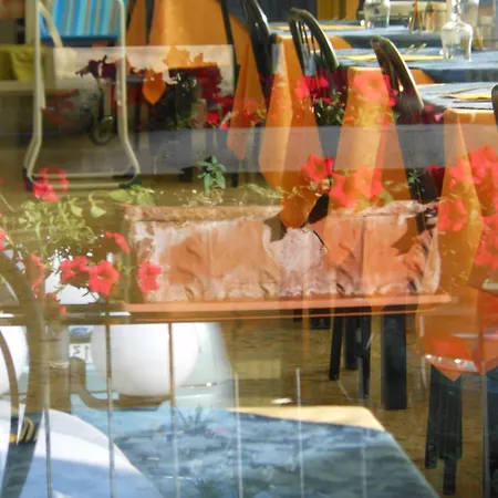 Lux Szálloda Cesenatico