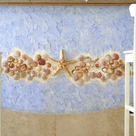 Lux Ξενοδοχείο 3*