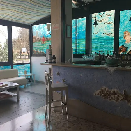 Lux Ξενοδοχείο