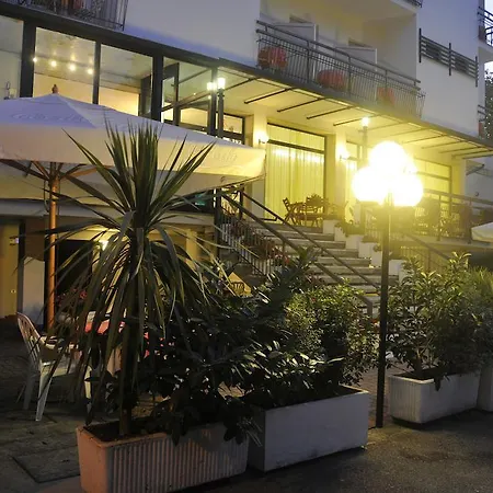 Lux Hotel Cesenatico