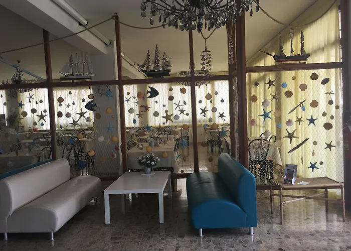 Lux تْشيزيناتيكو